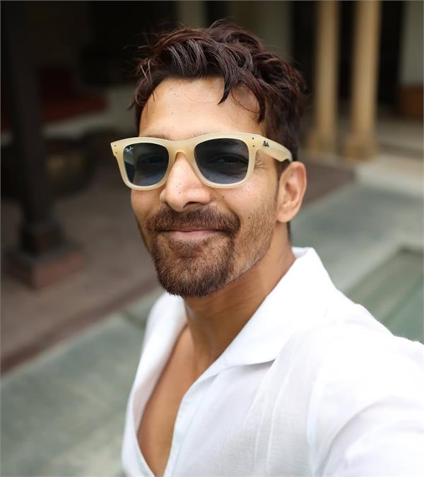 harshvardhan rane buys 2 flats in his favourite locality