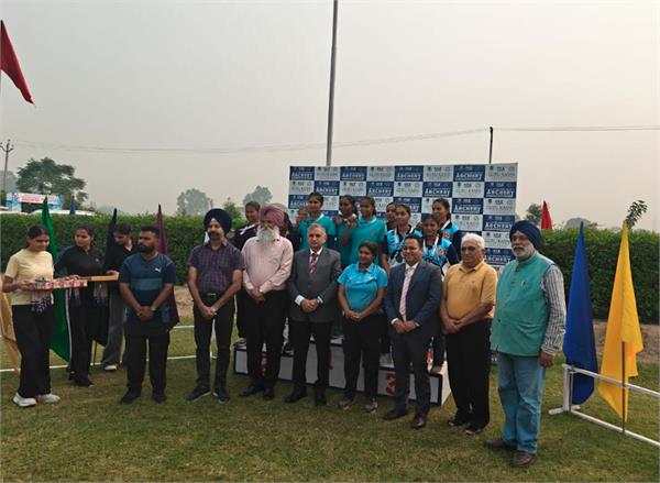 dav university gold medal at all india inter university archery championship