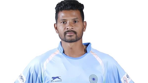 coaching is more challenging than playing  birendra lakra