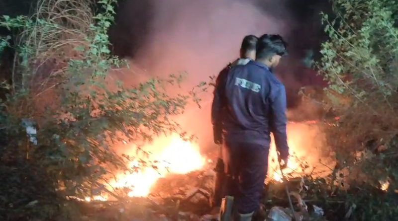 ਜਲੰਧਰ ਦੇ ਮਾਡਲ ਟਾਊਨ ''ਚ ਗੁਰਦੁਆਰਾ ਸਾਹਿਬ ਨੇੜੇ ਖਾਲੀ ਪਲਾਟ ''ਚ ਲੱਗੀ ਅੱਗ