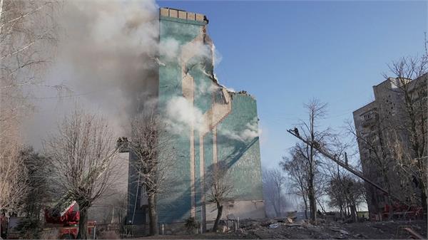 10 killed in russian attack in ukraine