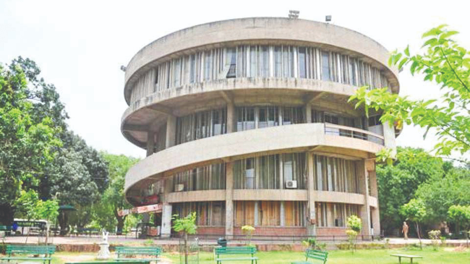 ਵੱਡੀ ਖ਼ਬਰ: ਪੰਜਾਬ ਯੂਨੀਵਰਸਿਟੀ ਸੈਨੇਟ ਚੋਣਾਂ ਨੂੰ ਮਿਲੀ ਹਰੀ ਝੰਡੀ, ਨੋਟੀਫਿਕੇਸ਼ਨ ਜਾਰੀ