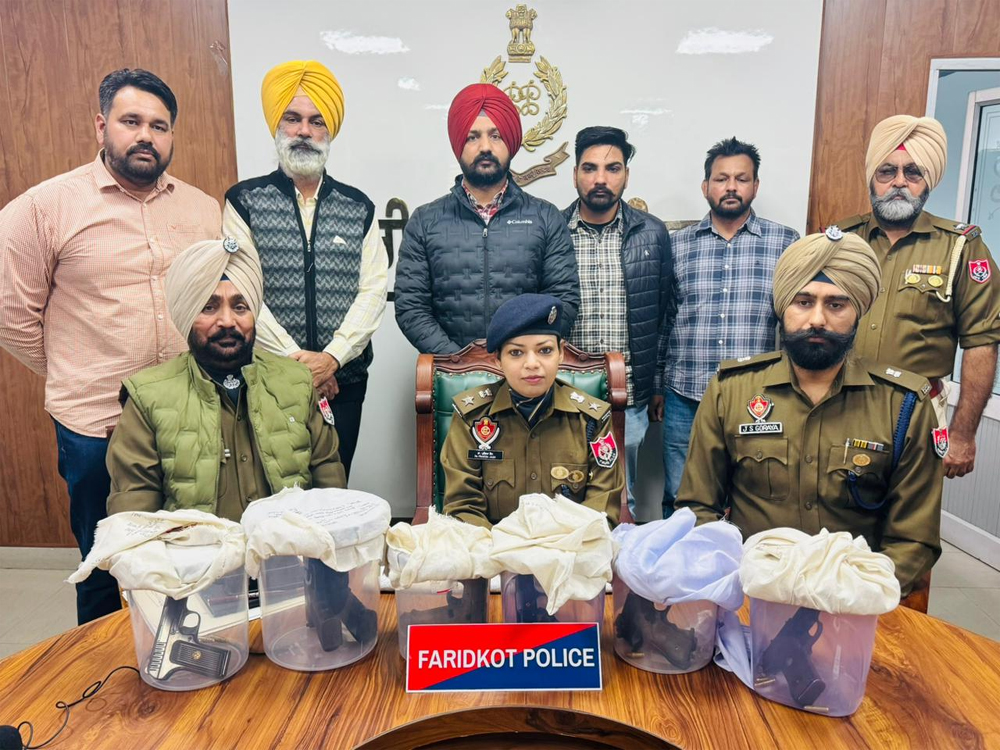 ਲੁਧਿਆਣਾ ਵਿਚ ਬੰਦਾ ਮਾਰਨ ਜਾ ਰਹੇ ਖ਼ਤਰਨਾਕ ਮੁਲਜ਼ਮ ਹਥਿਆਰਾਂ ਸਣੇ ਗ੍ਰਿਫ਼ਤਾਰ