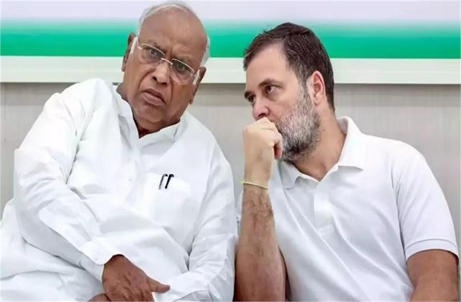 ਕਾਂਗਰਸ ਨੇ ਬਾਗੀਆਂ ਵਿਰੁੱਧ ਕੀਤੀ ਵੱਡੀ ਕਾਰਵਾਈ ! 7 ਆਗੂਆਂ ਨੂੰ ਪਾਰਟੀ ਤੋਂ ਕੱਢਿਆ