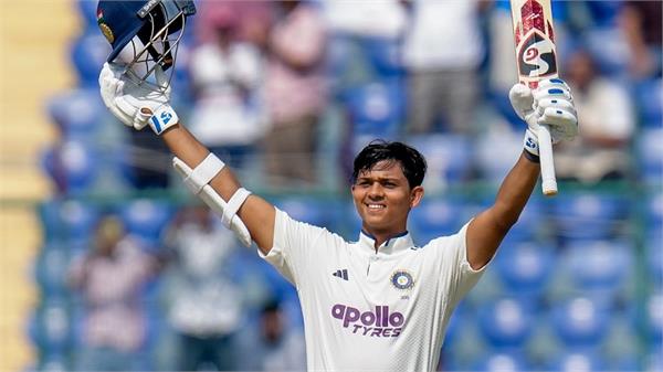 jaiswal  s century  but mumbai only got one point