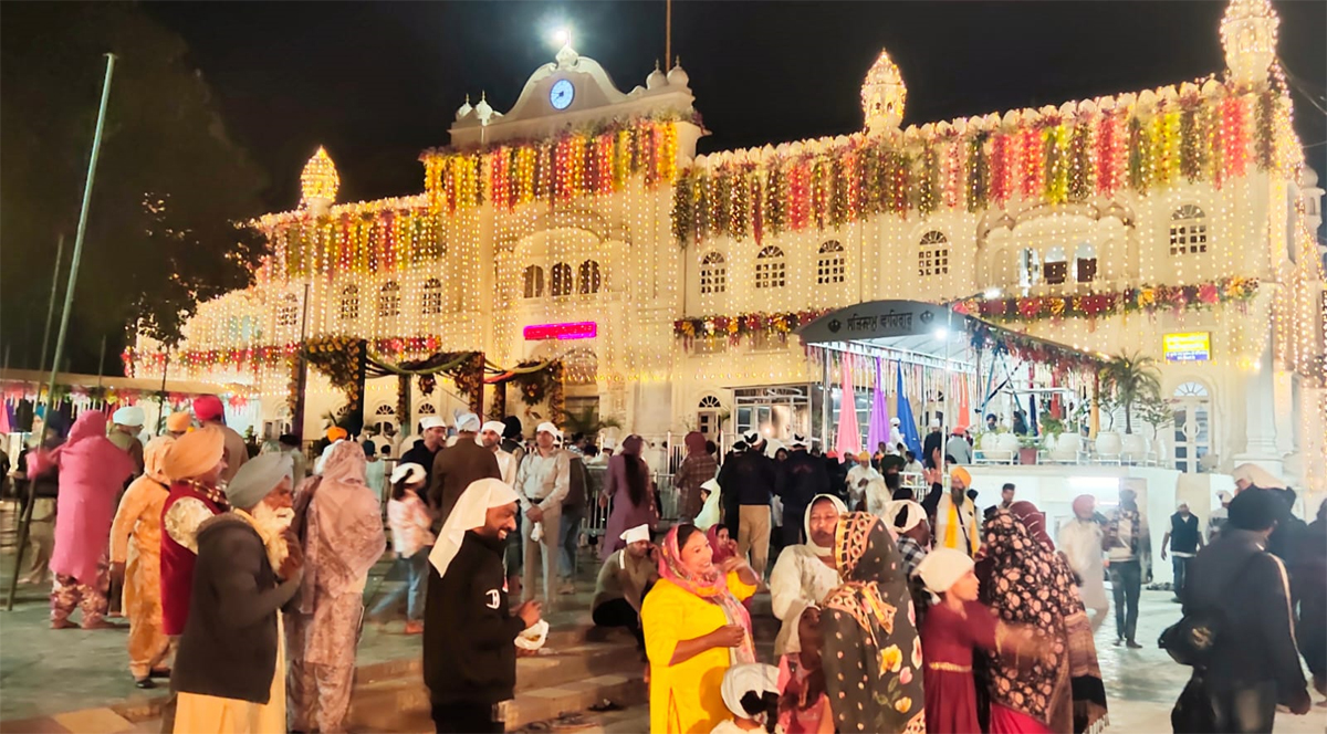 ਸ਼ਹੀਦੀ ਸ਼ਤਾਬਦੀ ਸਮਾਗਮਾਂ ਦੇ ਅੱਜ ਦੂਜੇ ਦਿਨ ਵੱਡੀ ਗਿਣਤੀ ਸੰਗਤਾਂ ਗੁਰੂ ਘਰਾਂ ’ਚ ਹੋਈਆਂ ਨਤਮਸਤਕ