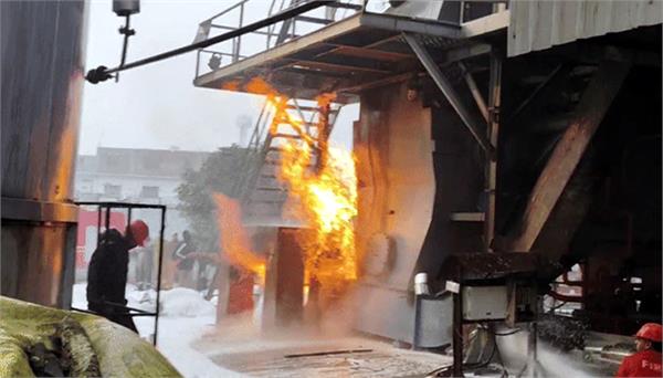 fire in gorakhpur refinery for 13 hours