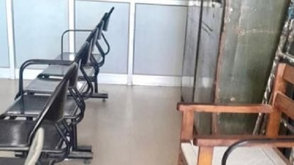 ਅਚਾਨਕ ਸਮੂਹਿਕ ਛੁੱਟੀ ਨਾਲ ਸਰਕਾਰੀ ਕੰਮਕਾਜ ਠੱਪ, NRIs ਨੂੰ ਭਾਰੀ ਪਰੇਸ਼ਾਨੀ