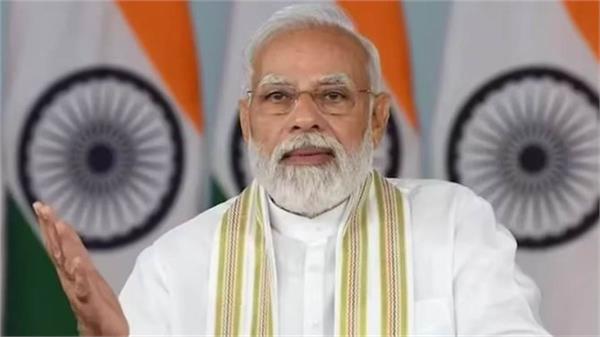 prime minister modi expresses grief over delhi blast