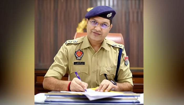 ਤਰਨ ਤਾਰਨ ਨੂੰ ਮਿਲਿਆ ਨਵਾਂ SSP, IPS ਸੁਰਿੰਦਰ ਲਾਂਬਾ ਸੰਭਾਲਣਗੇ ਕਮਾਨ