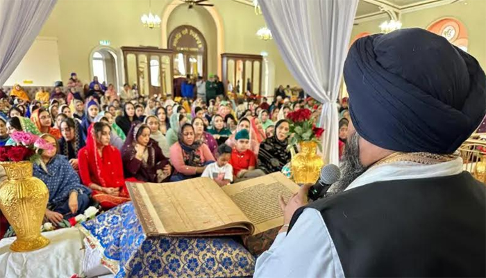 ਪੰਜਾਬ ਤੋਂ ਸਕਾਟਲੈਂਡ ਲਿਆਂਦੀ ਪੁਰਾਤਨ ਹੱਥ ਲਿਖਤ ਬੀੜ ਦੇ 175 ਸਾਲਾਂ ਬਾਅਦ ਦਰਸ਼ਨ ਕਰਨ ਦੀ ਮਿਲੀ ਇਜਾਜ਼ਤ