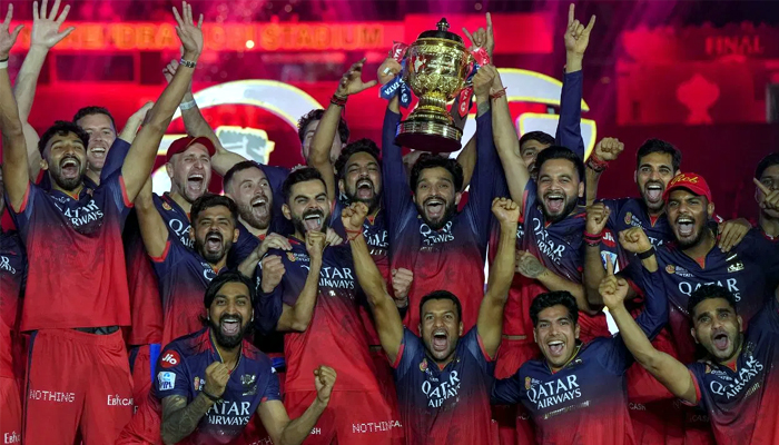RCB ਨੂੰ ਵੇਚਣ ਦਾ ਹੋਇਆ ਐਲਾਨ; IPL 2026 ਤੋਂ ਪਹਿਲਾਂ ਮਿਲ ਸਕਦੈ ਨਵਾਂ ਮਾਲਕ