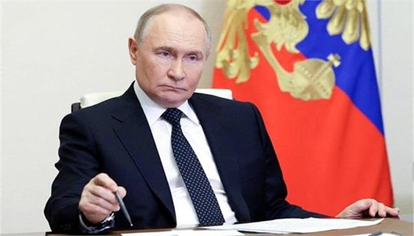 if ukraine does not back down  land will be occupied by force