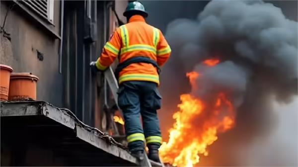 heartbreaking accident in delhi