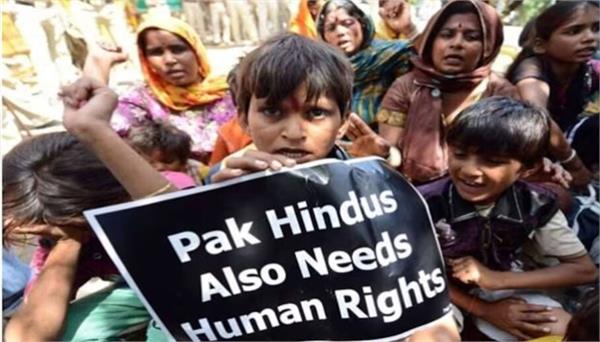 protests against demolition of hindu temple in pakistan