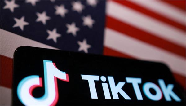 tiktok signs deal to sell stake in us unit to 3 us investors