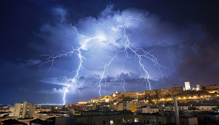 ਅਧਿਐਨ ’ਚ ਖੁਲਾਸਾ: ਹਵਾ ਪ੍ਰਦੂਸ਼ਣ ਨਾਲ ਕਿਤੇ ਵਧ ਰਹੀਆਂ, ਕਿਤੇ ਘਟ ਰਹੀਆਂ ਬਿਜਲੀ ਡਿੱਗਣ ਦੀਆਂ ਘਟਨਾਵਾਂ