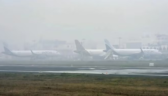 ਸੰਘਣੀ ਧੁੰਦ ਦਾ ਅਸਰ: ਦਿੱਲੀ ਹਵਾਈ ਅੱਡੇ ’ਤੇ 228 ਤੋਂ ਵੱਧ ਉਡਾਣਾਂ ਰੱਦ, 250 ਤੋਂ ਵੱਧ ਉਡਾਣਾਂ ’ਚ ਦੇਰੀ