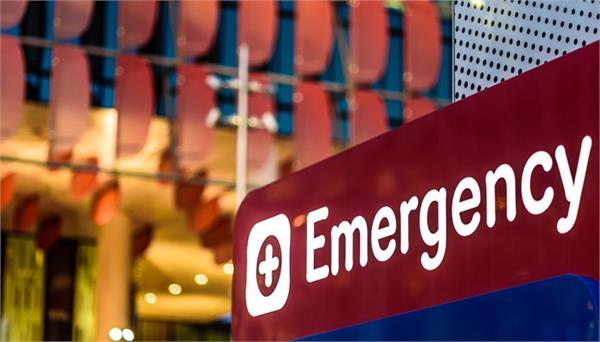 patient brought to emergency ward dies due to negligence
