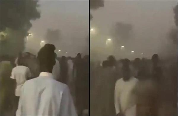 powerful blast in mosque