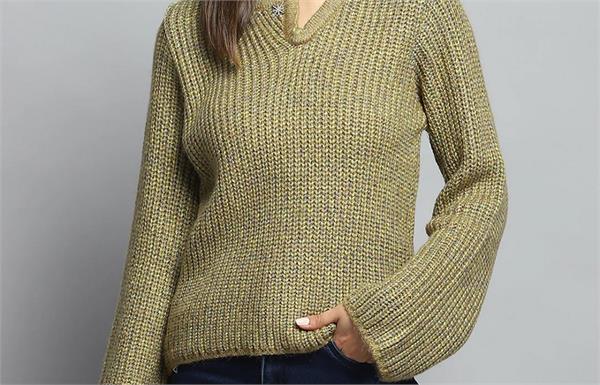 winter  woolen tops  young women