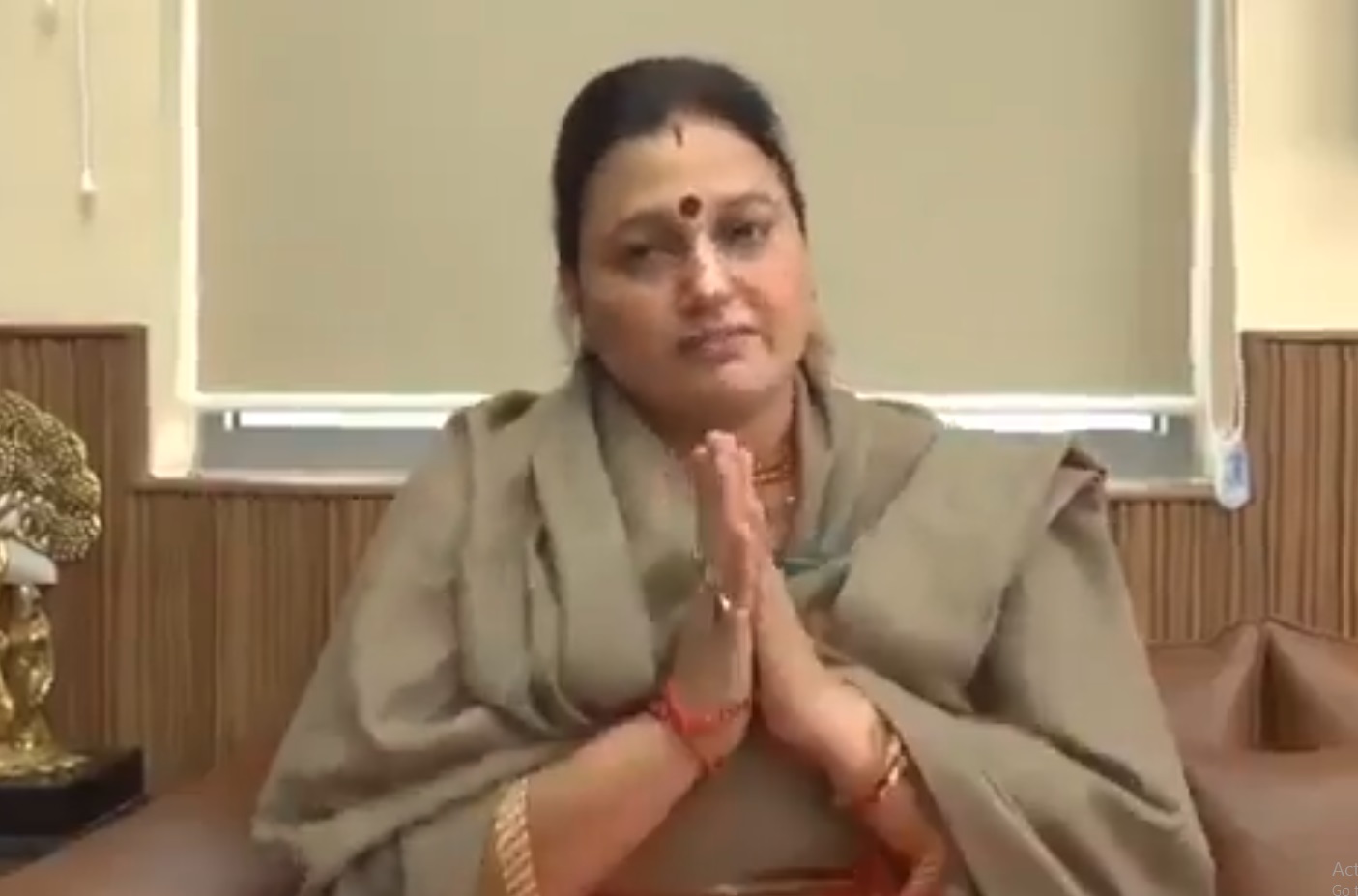 ''''1 ਮਹੀਨੇ ''ਚ ਹਿੰਦੀ ਸਿੱਖ ਲੈ ਨਹੀਂ ਤਾਂ..!'''', ਅਫ਼ਰੀਕੀ ਕੋਚ ਨੂੰ ਧਮਕੀ ਦੇਣ ਵਾਲੀ ਭਾਜਪਾ ਕੌਂਸਲਰ ਨੂੰ ਮੰਗਣੀ ਪਈ ਮੁਆਫ਼ੀ