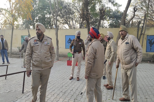 ਪੰਜਾਬ ''ਚ ਅੱਜ ਫਿਰ ਪੈ ਰਹੀਆਂ ਵੋਟਾਂ! ਇਸ ਪਿੰਡ ਦੇ ਪੋਲਿੰਗ ਬੂਥ ''ਤੇ ਸੁਰੱਖਿਆ ਦੇ ਸਖ਼ਤ ਪ੍ਰਬੰਧ