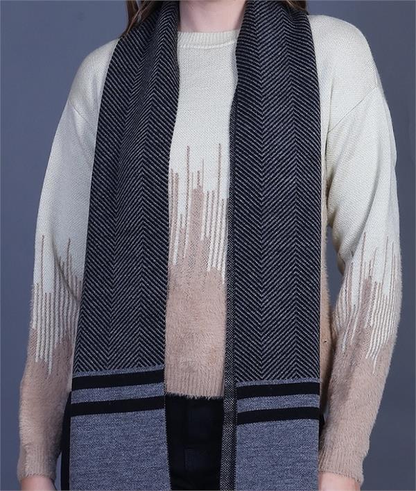 winter  young women  winter wardrobe  muffler