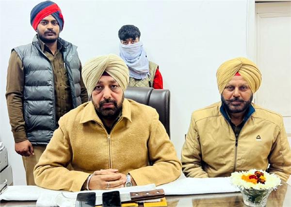 3 members of a gang involved in thefts in gandhi nagar market arrested