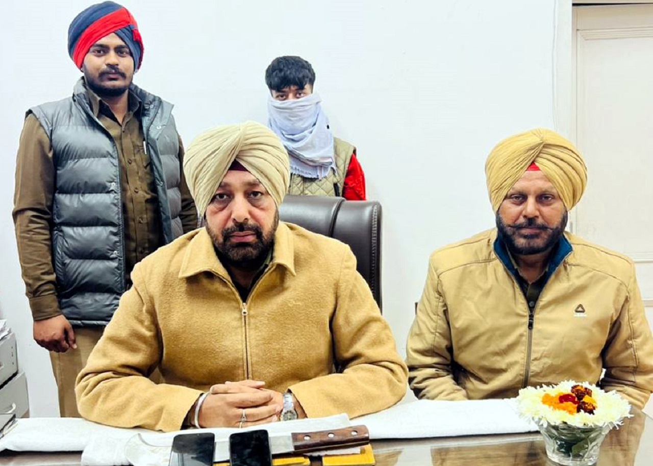 ਗਾਂਧੀ ਨਗਰ ਮਾਰਕੀਟ ’ਚ ਚੋਰੀਆਂ ਕਰਨ ਵਾਲੇ ਗਿਰੋਹ ਦੇ 3 ਮੈਂਬਰ ਕਾਬੂ, 2 ਆਈ ਫੋਨ ਤੇ ਹੋਰ ਸਾਮਾਨ ਬਰਾਮਦ