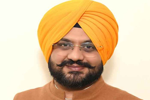 ਕੈਬਨਿਟ ਮੰਤਰੀ ਸੌਂਦ ਵਲੋਂ ਅਧਿਕਾਰੀਆਂ ਨੂੰ ਸਖ਼ਤ ਹੁਕਮ ਜਾਰੀ, ਵਿਕਾਸ ਕਾਰਜ ਸਮੇਂ ਸਿਰ...