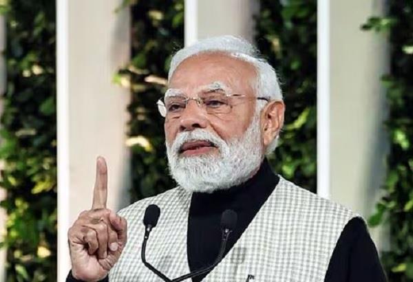 narendra modi  sardar patel  death anniversary  tribute