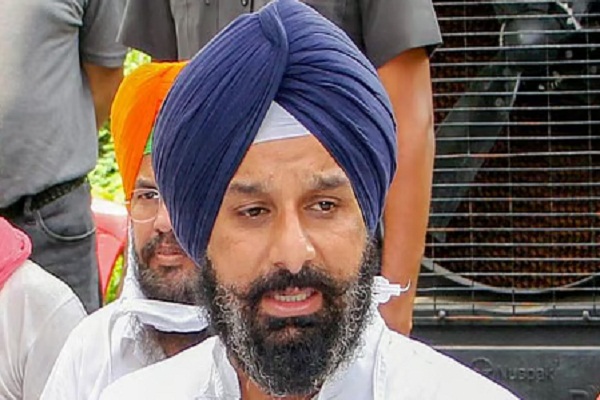 ਬਿਕਰਮ ਮਜੀਠੀਆ ਦੀ ਜ਼ਮਾਨਤ ''ਤੇ ਆਖ਼ਰ ਹਾਈਕੋਰਟ ਨੇ ਸੁਣਾਇਆ ਵੱਡਾ ਫ਼ੈਸਲਾ, ਪੜ੍ਹੋ ਪੂਰੀ ਖ਼ਬਰ