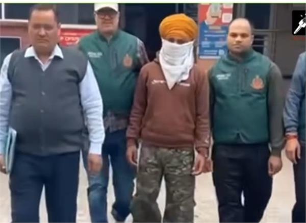 accused who threw grenade outside gurdaspur police station arrested from delhi