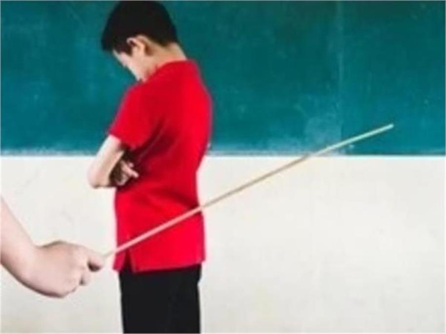 ਅਧਿਆਪਕ ਨੇ ਬੱਚੇ ਨੂੰ ਮਾਰਿਆ ਥੱਪੜ, ਕੰਨ ਦਾ ਪਰਦਾ ਫਟਿਆ