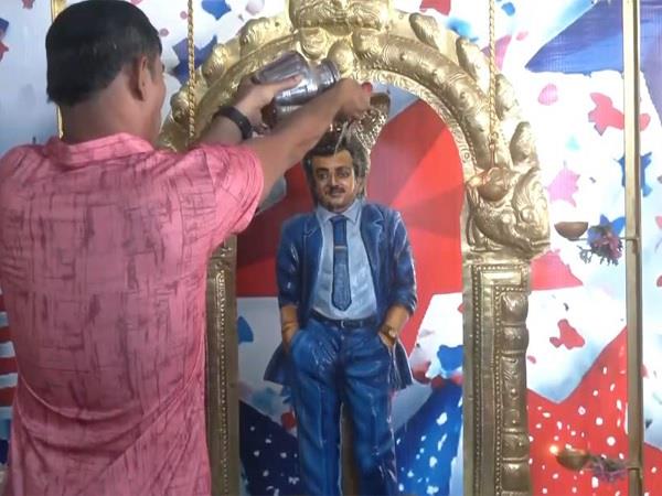 rajinikanth birthday puja