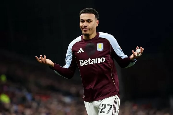 ਐਸਟਨ ਵਿਲਾ ਨੇ ਮੈਨਚੈਸਟਰ ਯੂਨਾਈਟਿਡ ਨੂੰ ਹਰਾ ਕੇ ਲਗਾਤਾਰ 10ਵੀਂ ਜਿੱਤ ਕੀਤੀ ਦਰਜ