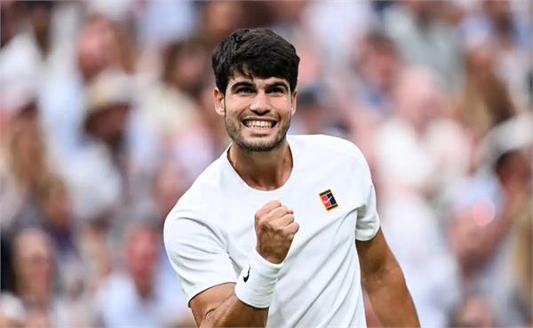 carlos alcaraz shines in exhibition match in miami