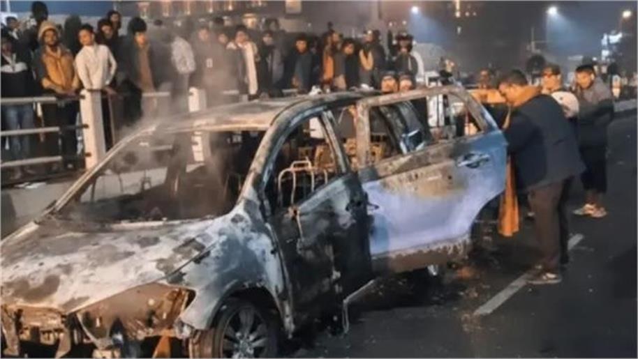 ਟੀਮ ਇੰਡੀਆ ਦੇ ਕ੍ਰਿਕਟਰਾਂ ਨਾਲ ਵਾਪਰਿਆ ਭਿਆਨਕ ਹਾਦਸਾ, ਚਲਦੀ ਕਾਰ ਨੂੰ ਲੱਗੀ ਅੱਗ, ਛਾਲਾਂ ਮਾਰ ਮਸਾਂ ਬਚਾਈ ਜਾਨ