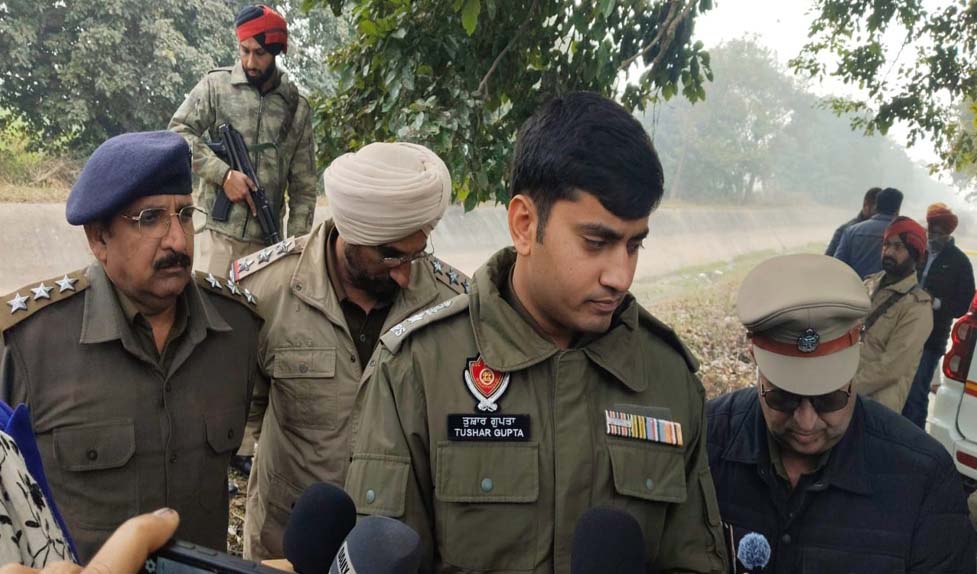 ਪੰਜਾਬ ਦੇ ਇਸ ਇਲਾਕੇ ''ਚ ਚੱਲੀਆਂ ਗੋਲ਼ੀਆਂ! ਪੁਲਸ ਨੇ ਕਰ ''ਤਾ ਐਨਕਾਊਂਟਰ