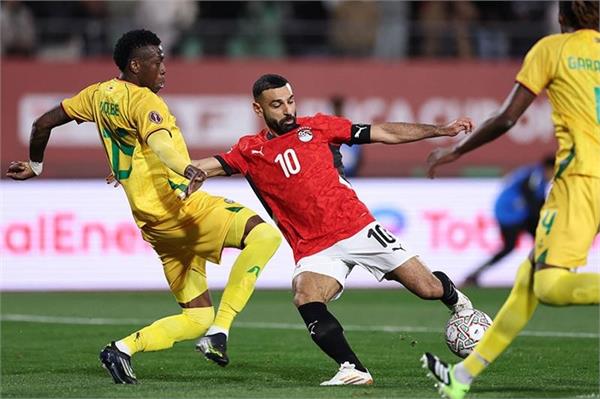 salah  s goal gives egypt victory over zimbabwe