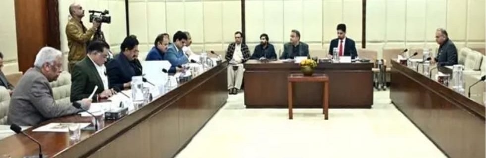 ਪਾਕਿ ''ਚ 1,285 ਹਿੰਦੂ ਧਰਮ ਅਸਥਾਨ ਤੇ 532 ਗੁਰਦੁਆਰਾ ਸਾਹਿਬ, ਫ਼ਿਰ ਵੀ ਸਿਰਫ਼ 37 ''ਚ ਹੁੰਦੀ ਹੈ ਪਾਠ-ਪੂਜਾ