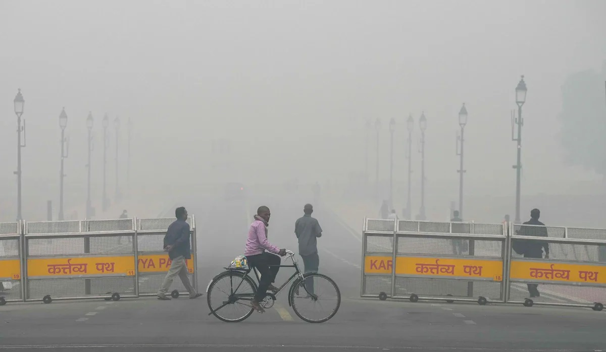 ਦਿੱਲੀ ਦੀ ਹਵਾ ''ਚ ਹੋਇਆ ਮਾਮੂਲੀ ਸੁਧਾਰ ! AQI ਹਾਲੇ ਵੀ 300 ਦੇ ਨੇੜੇ