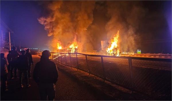 death toll in karnataka bus accident rises  driver succumbs to injuries