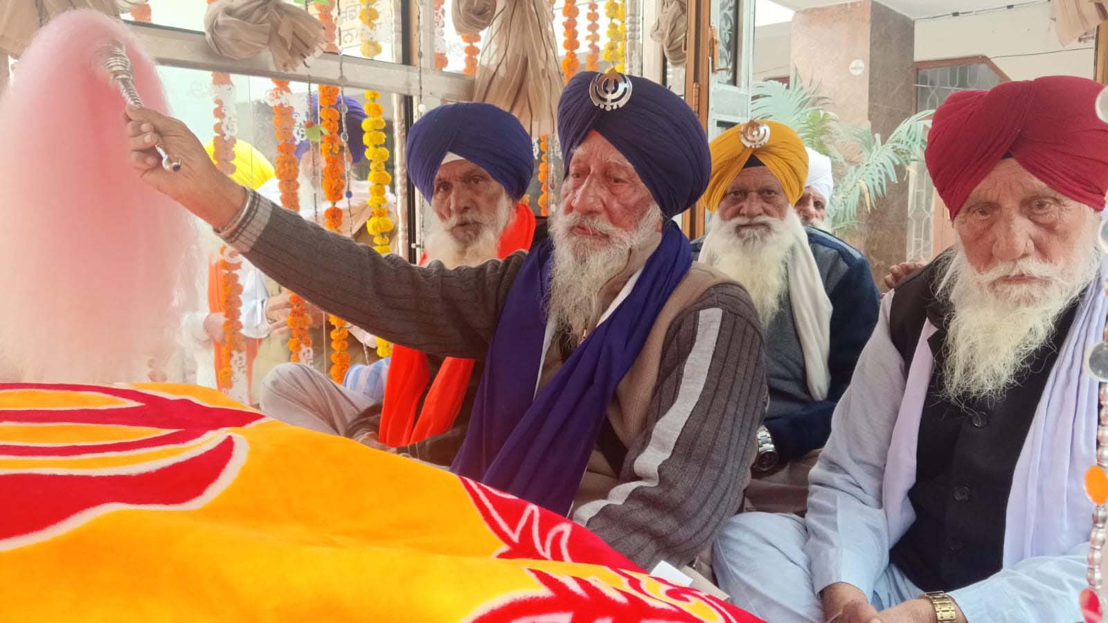 ਸ੍ਰੀ ਗੁਰੂ ਗੋਬਿੰਦ ਸਿੰਘ ਜੀ ਦੇ ਪ੍ਰਕਾਸ਼ ਪੁਰਬ ਸਬੰਧੀ ਹਰਸੀ ਪਿੰਡ ਵਿਖੇ ਮਹਾਨ ਨਗਰ ਕੀਰਤਨ ਸਜਾਇਆ