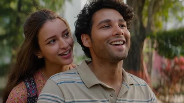 siddhant chaturvedi dedicates  dhadak 2  award saksham tait