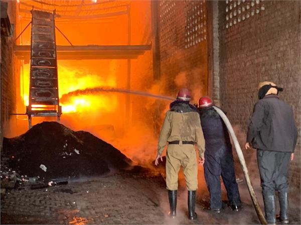 factory  fire  ludhiana