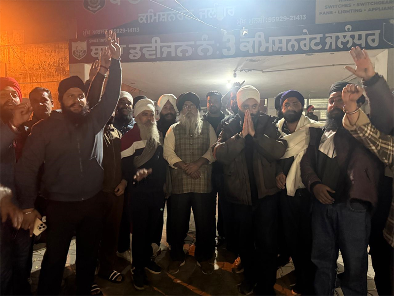 ਜਲੰਧਰ ਸ਼ਹਿਰ ਦਾ ਮਾਹੌਲ ਖ਼ਰਾਬ ਕਰਨ ਦੀ ਕੋਸ਼ਿਸ਼! ਧਾਰਮਿਕ ਬੋਰਡ ਪਾੜੇ