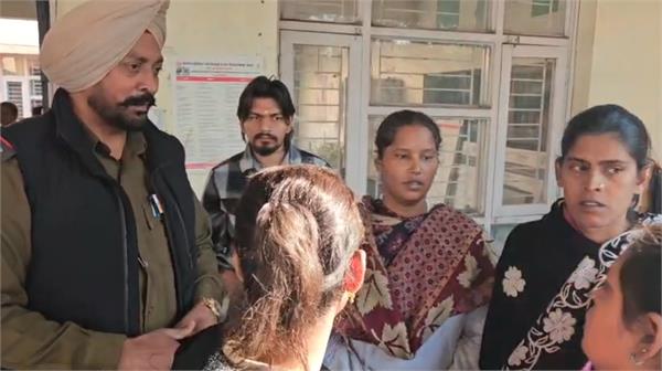 mahant beaten up in jalandhar police warned