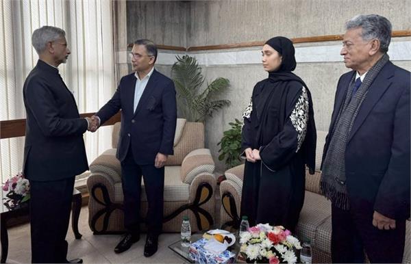 jaishankar arrives in dhaka to attend khaleda zia  s funeral